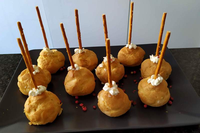 Bignè al formaggio
