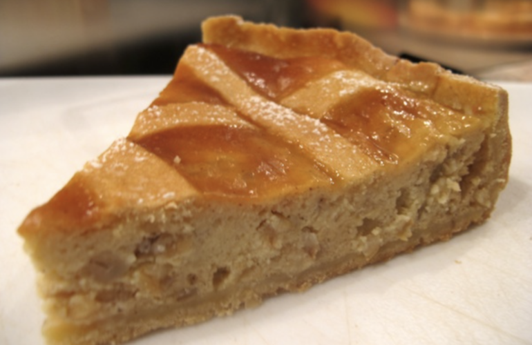 La Pastiera Napoletana di Igino Massari, tutti i trucchi del maestro per farla profumata e morbida. Ecco la ricetta.
