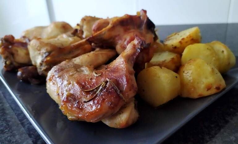 Coniglio al forno con patate