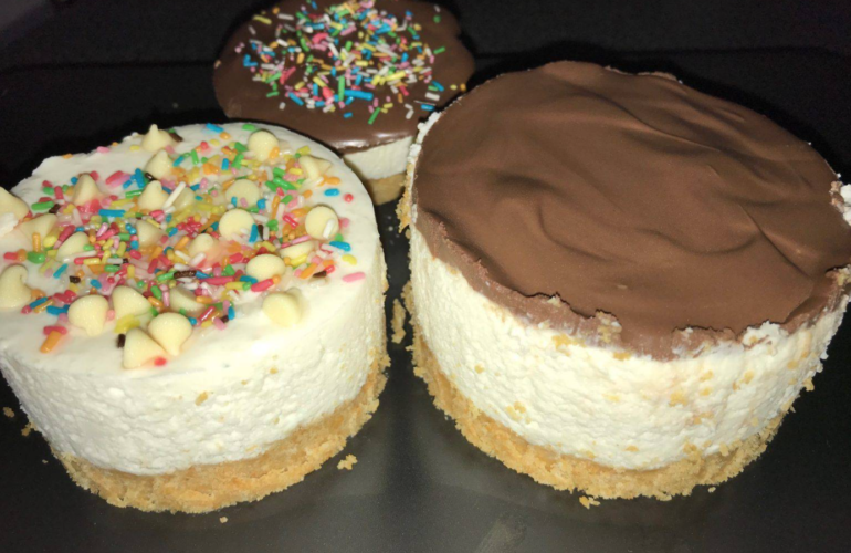 Mini cheesecake di ricotta e panna