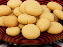 Con la maionese non si condiscono solo carni ma si possono fare anche i biscotti