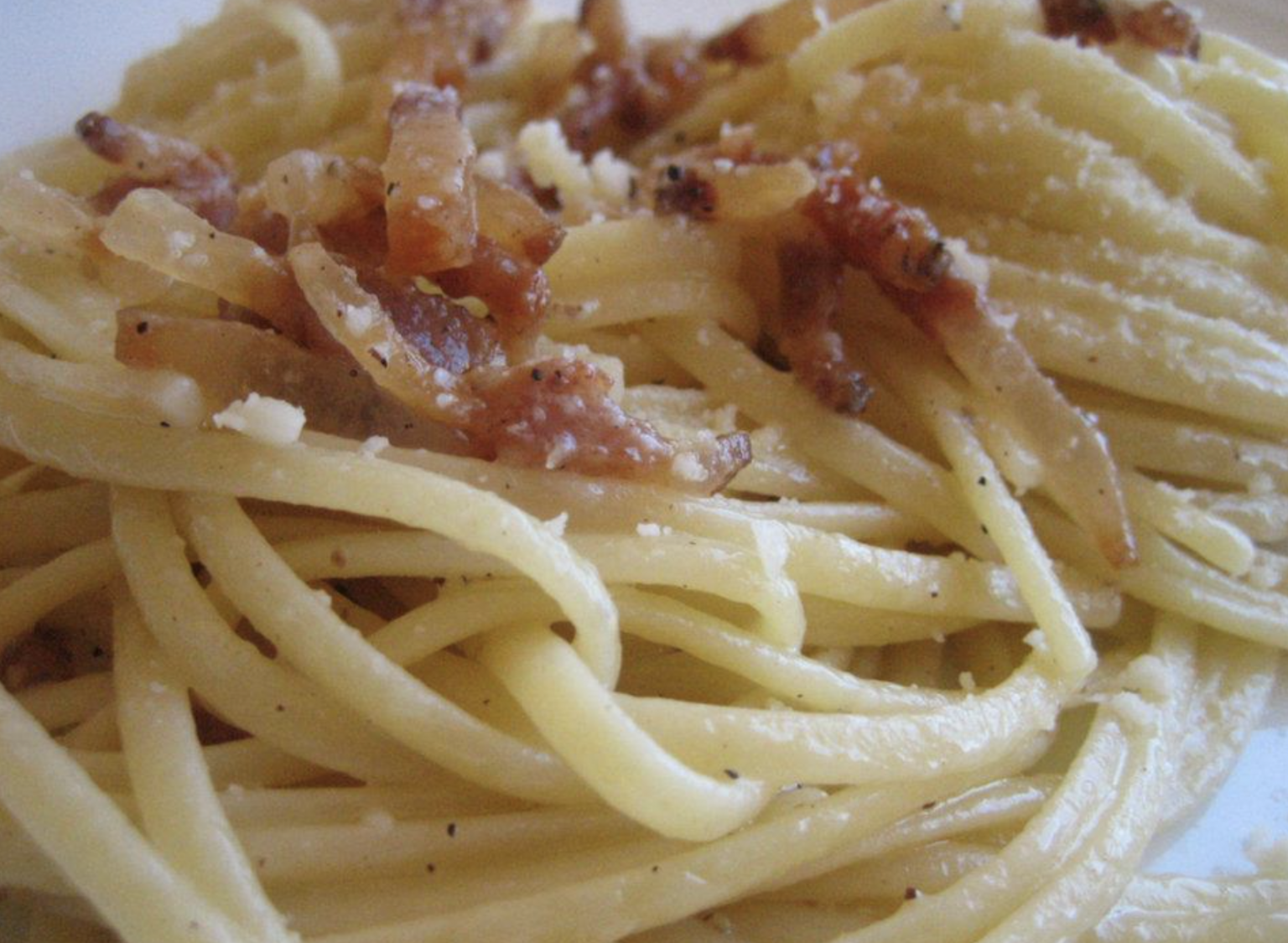 Pasta alla Gricia, l'antica ricetta Laziale ecco perché si aggiunge un