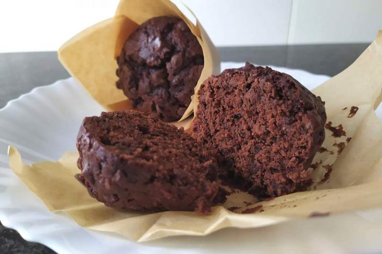Muffin al cioccolato, di Benedetta Rossi senza uova né burro. Super