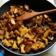 funghi aglio e olio e prezzemolo
