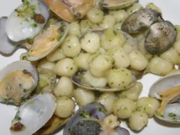 perle di farina e vongole