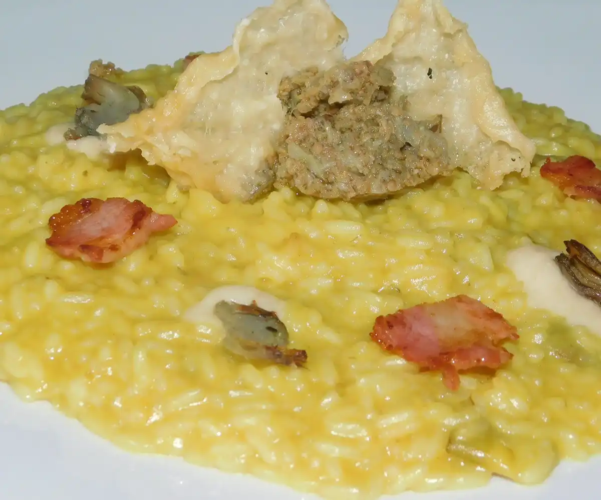 primo piatto con carciofi