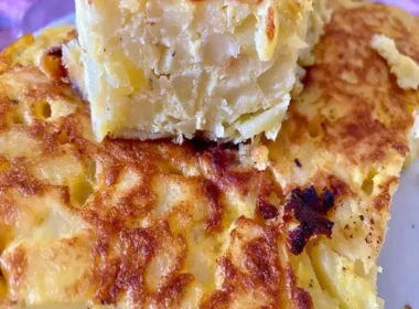 piatto tipico italiano. Frittata di patate