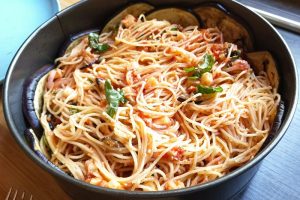 Timballo di spaghetti alle melanzane