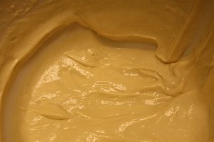 prepara l'impasto dei muffin