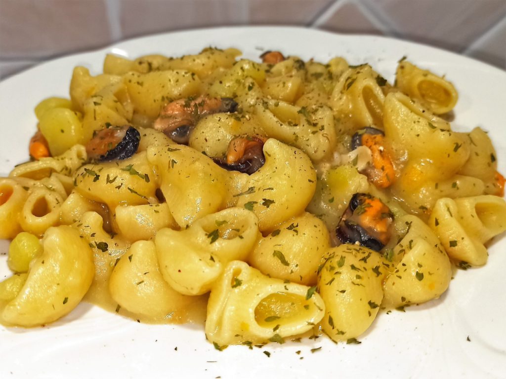 pasta patate e cozze