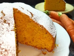Torta morbida e soffice fatta di carote