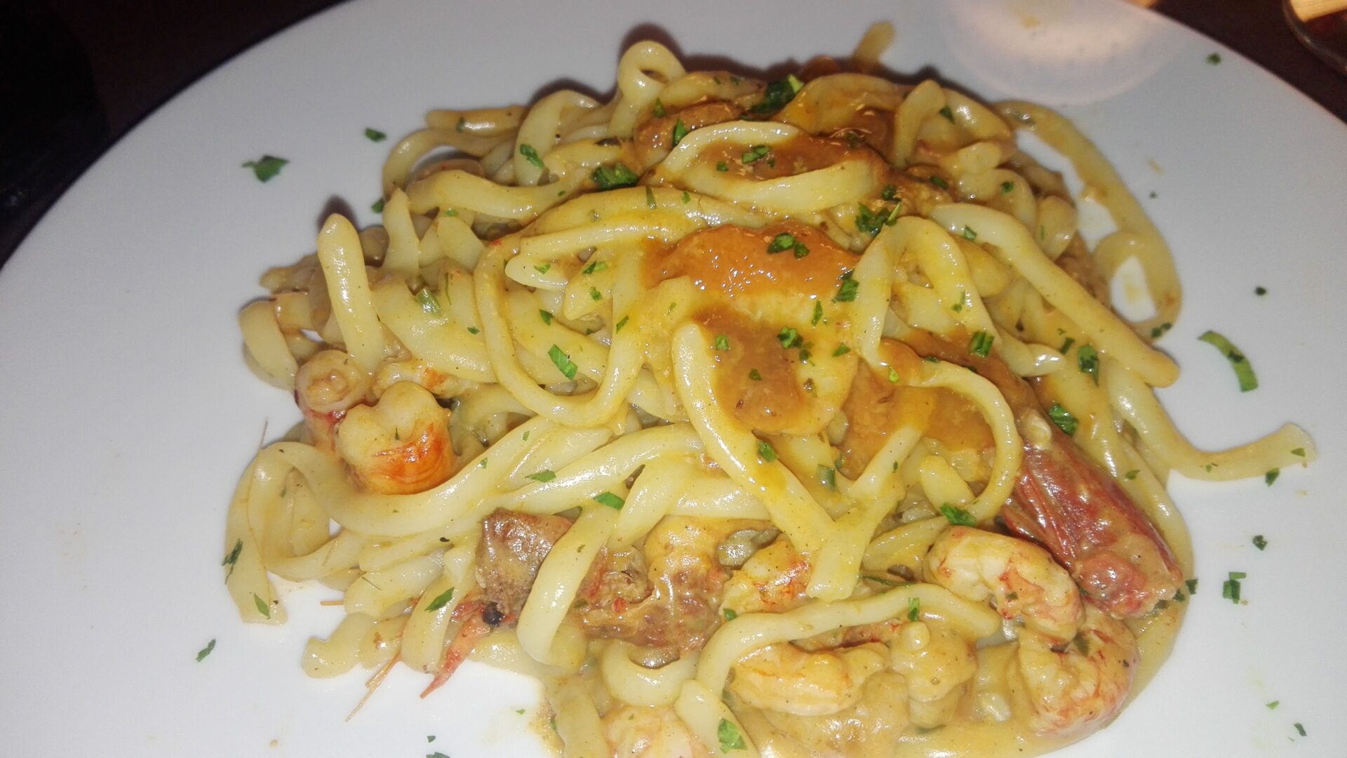 Pasta alla crema di scampi, il primo di pesce buonissimo. Come farli