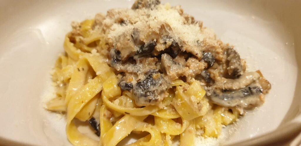 fettuccine alla papalina