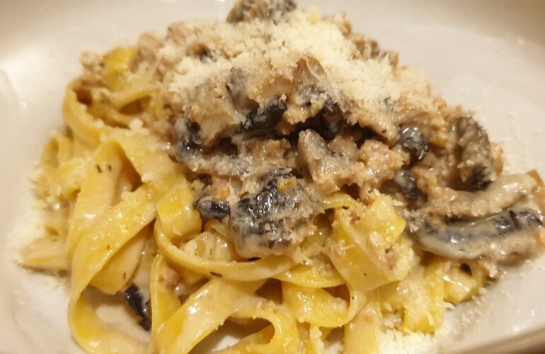fettuccine alla papalina