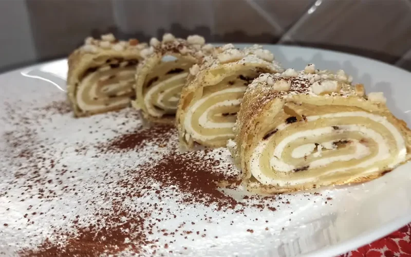 Rotolo di pasta sfoglia con ricotta e cioccolato