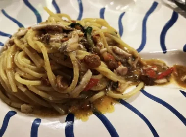 spaghetti alla frutta secca