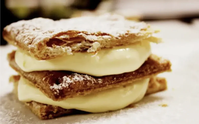 pasta sfoglia con crema diplomatica