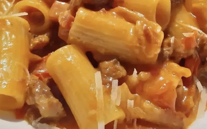 rigatoni carbonara rossa