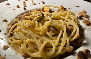 spaghetti cozze e tarallo