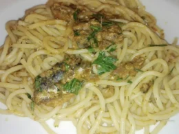 Spaghetti con le alici