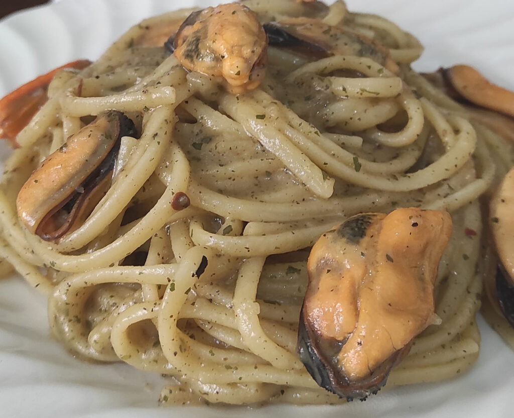 cacio pepe e cozze