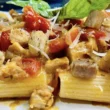 Pasta con pomodorini e pancetta