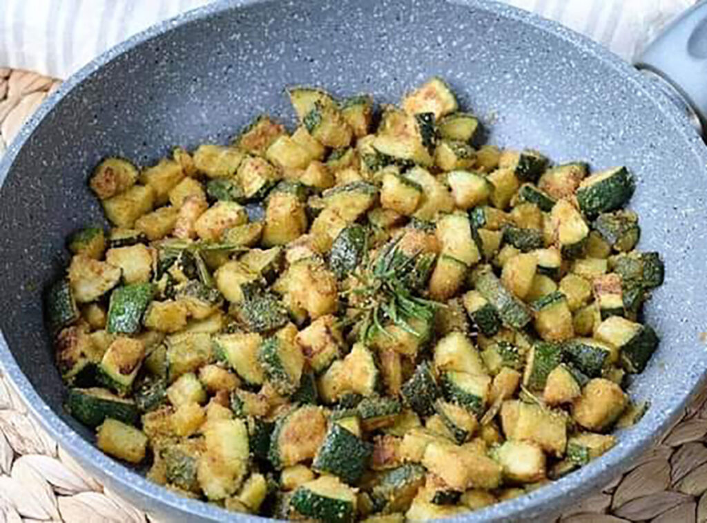 zucchine gratinate in padella