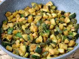 zucchine in padella