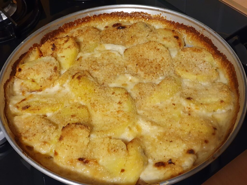 PARMIGIANA DI PATATE piuricette.it
