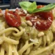 spaghetti pesto e pomodorini