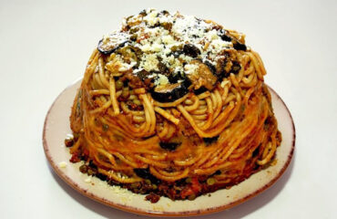 bomba di bucatini
