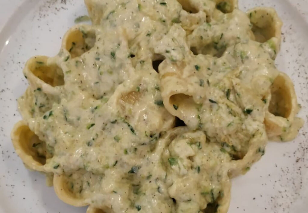 cacio e pepe e zucchine