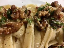 linguine alici noci e pecorino.