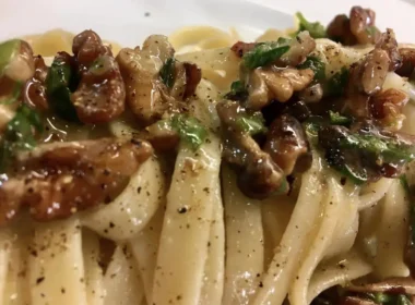 linguine alici noci e pecorino.
