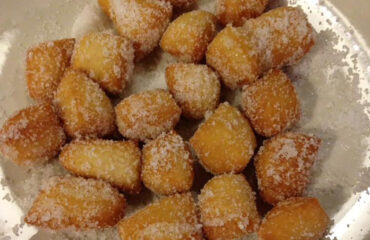 nuvole di zucchero frittelle dolci