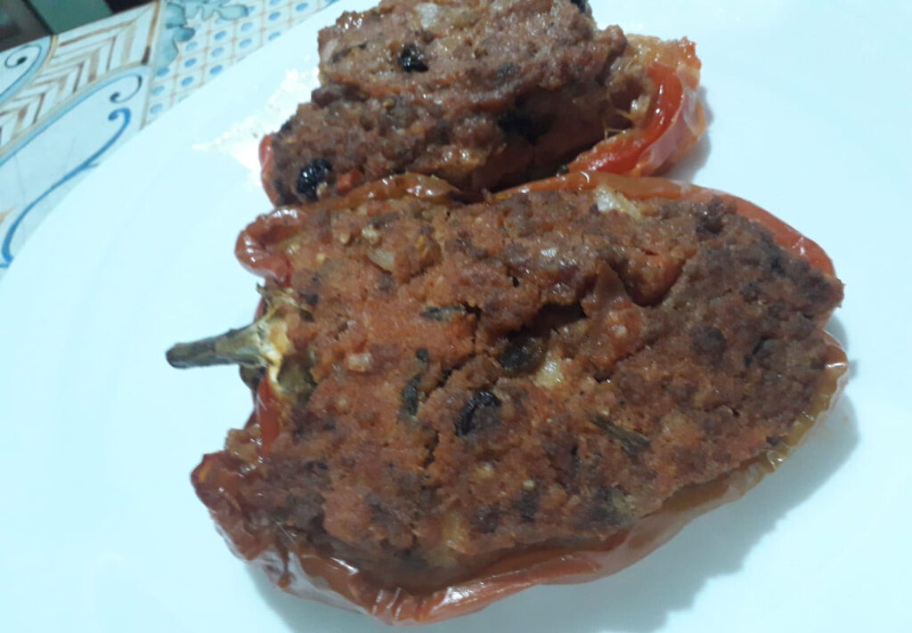 Pipi ammuttunati peperoni ripieni
