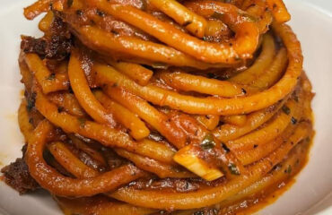 bucatini al ragù di polpo