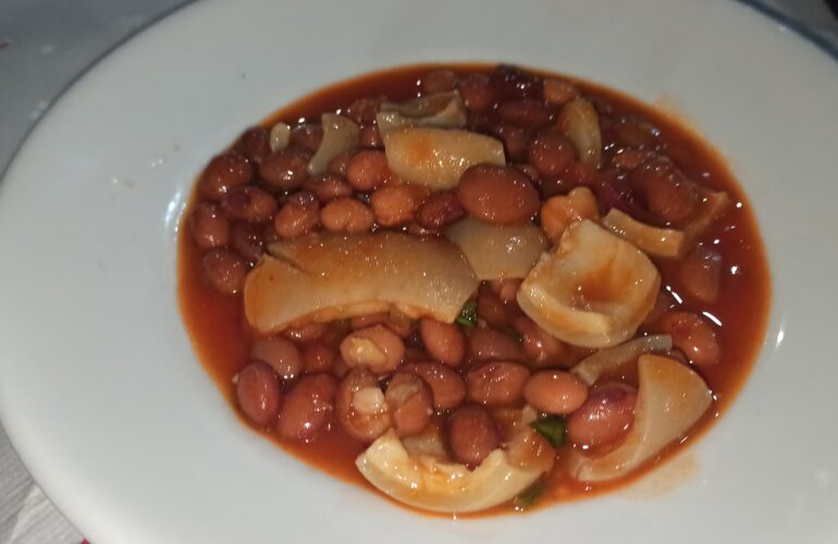 fagioli con le cotiche