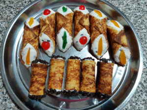 cannoli di pandoro