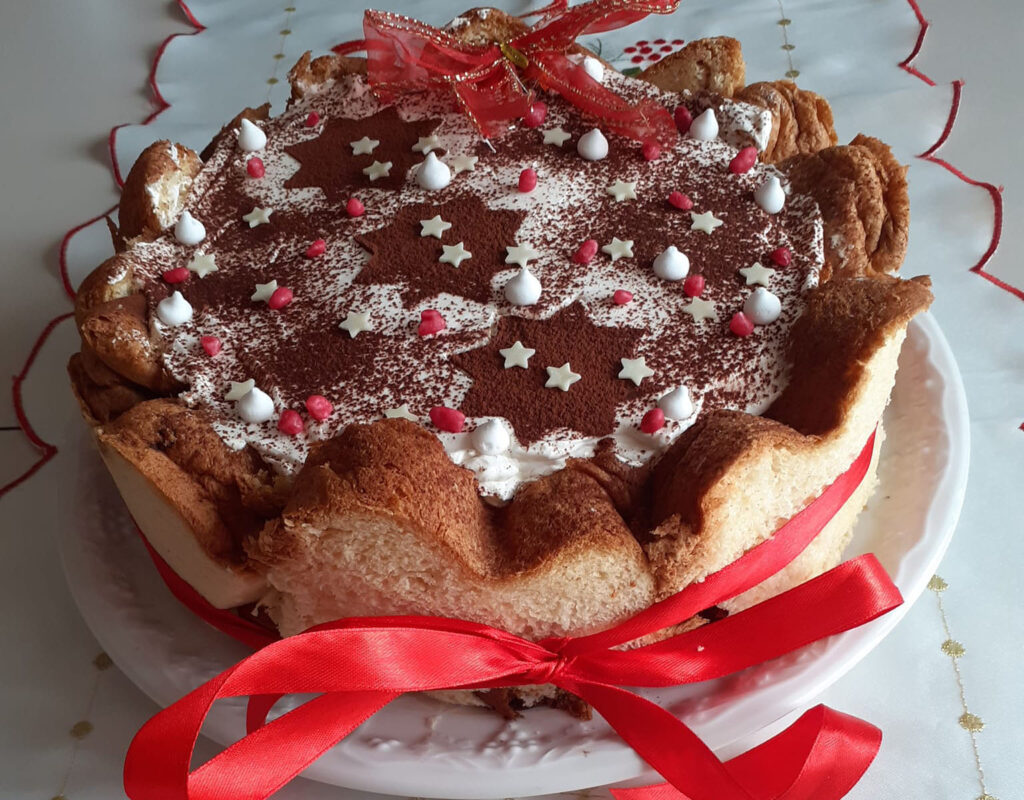 charlotte di pandoro benedetta