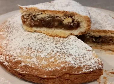 spongata per le feste di natale