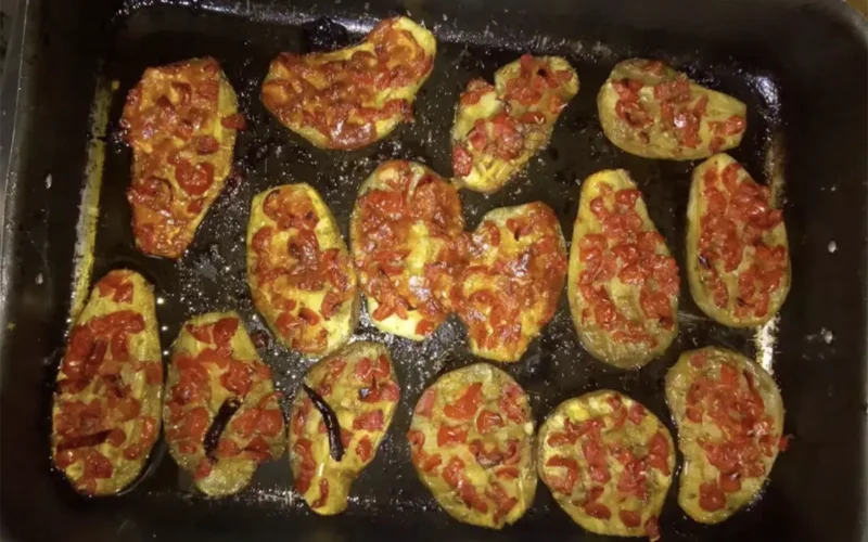 melanzane con pomodorini al forno