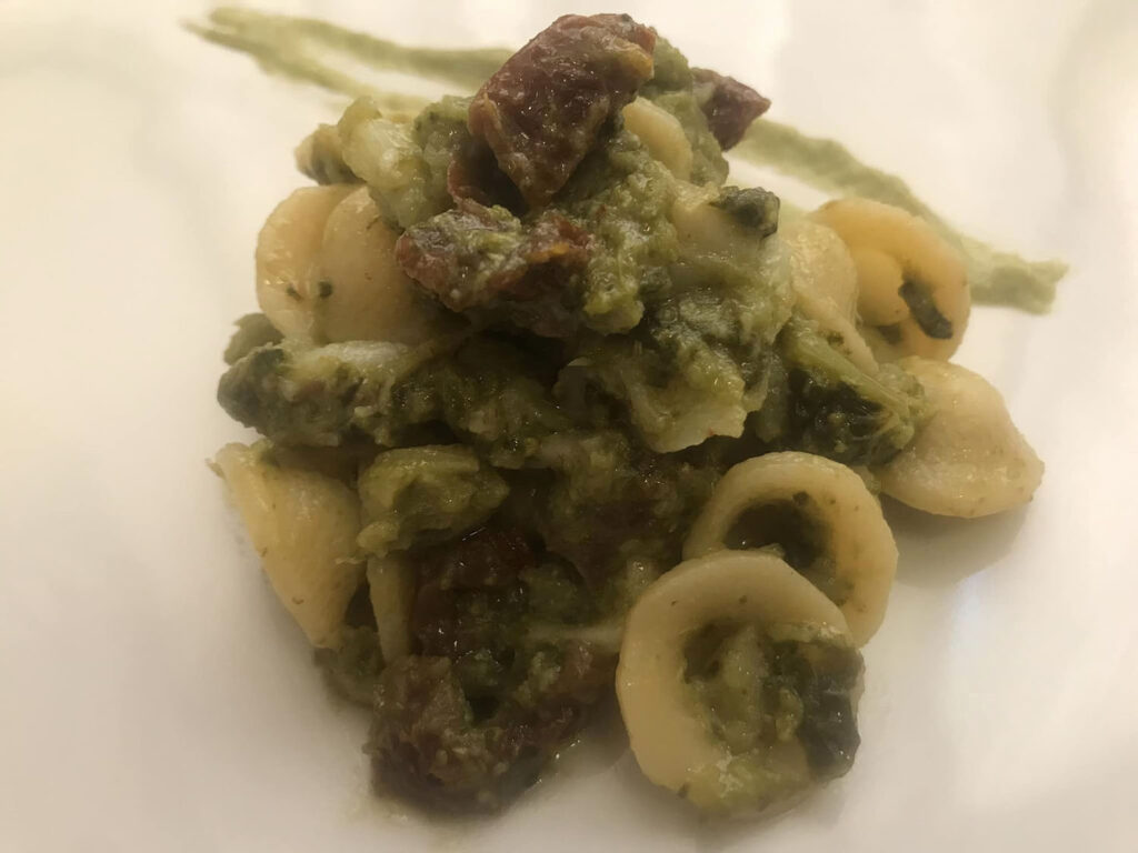 orecchiette alla cime di rapa e baccalà