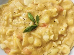 pasta e patate cremosi e stellati