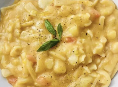 pasta e patate cremosi e stellati
