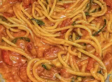spaghetti allo scarpariello di cannavacciuolo