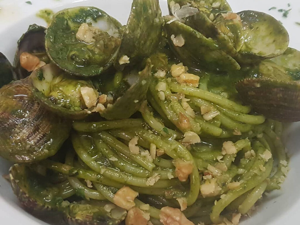 vongole e friarelli