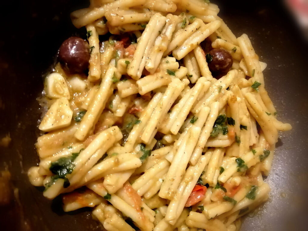 pasta aglio olio broccoli e alici