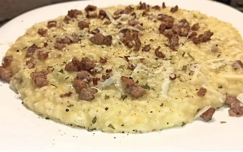 risotto con patate e salsiccia
