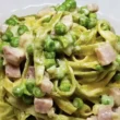 tagliolini panna piselli e prosciutto